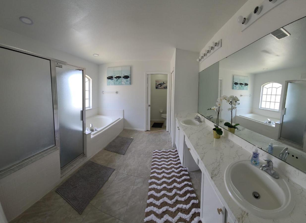 Electric Heated Private Pool 4 Bedroom 3 Bath 2 Story Single Family Home!!!! คิสซิมมี ภายนอก รูปภาพ